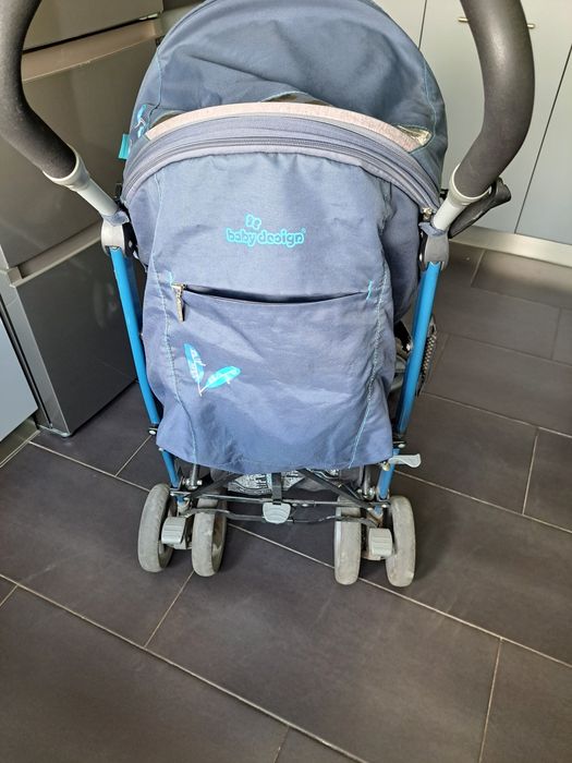 Wózek spacerowy typu parasolka