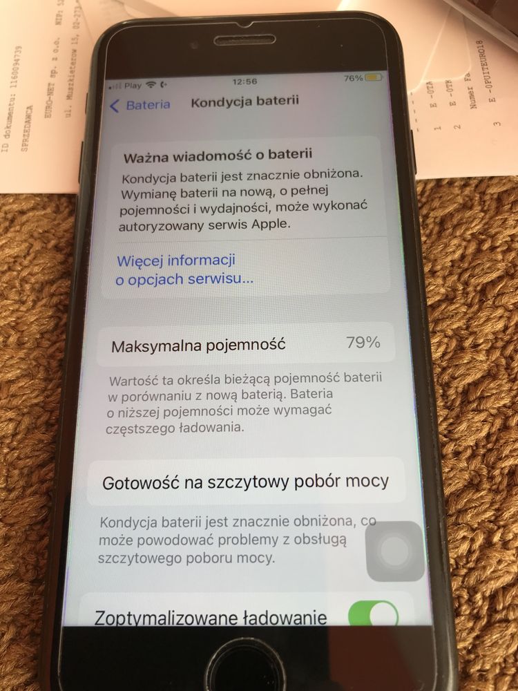 Apple iPhone 7 (32 GB)