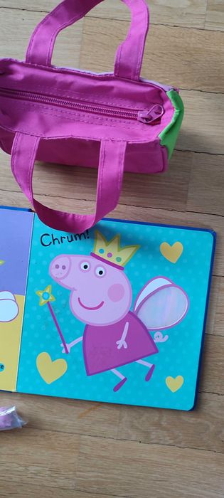 Zestaw Świnna Peppa Pig, figurki NOWE, książka dotykowa sensoryczna