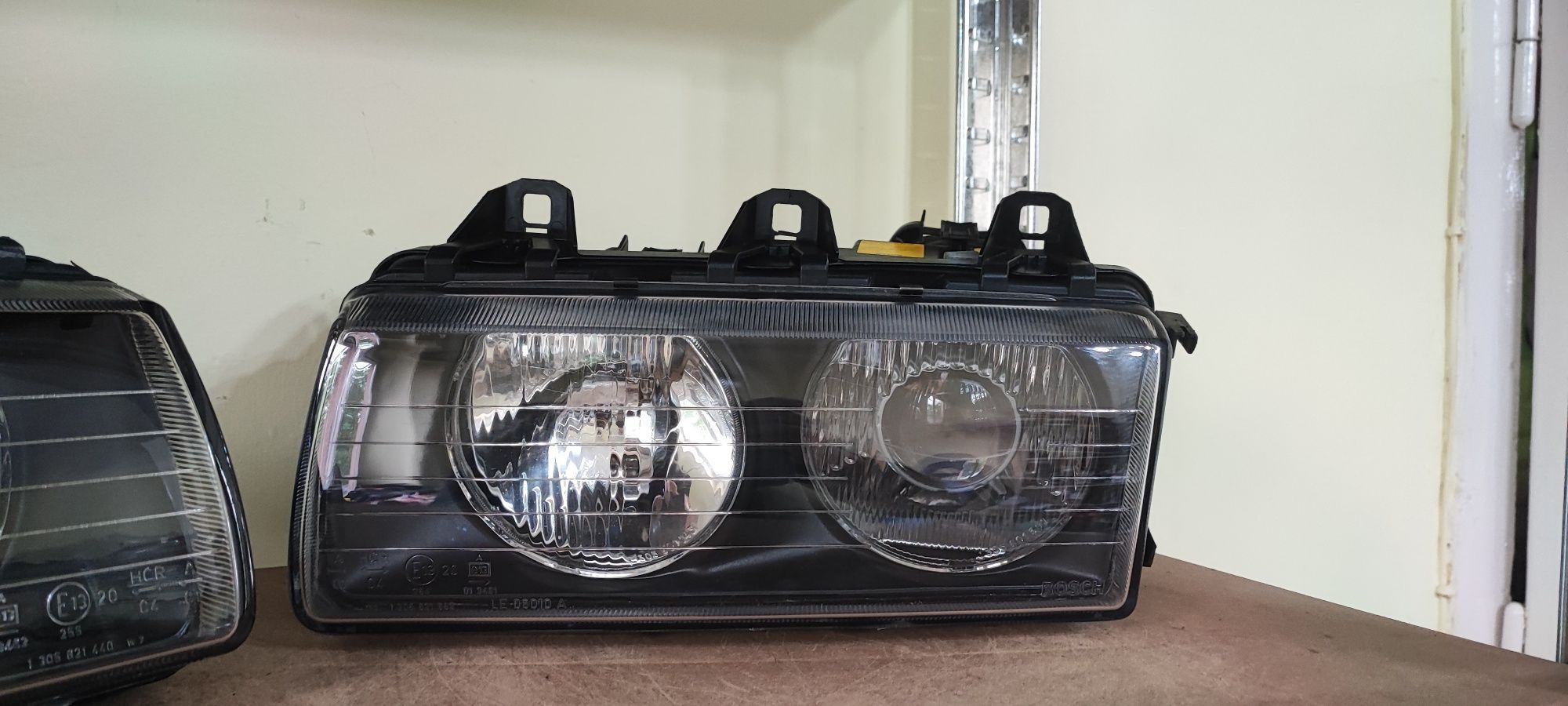 BMW e36 Lampy BOSCH Soczewka NOWE Szkła Regeneracja Reflektory super!