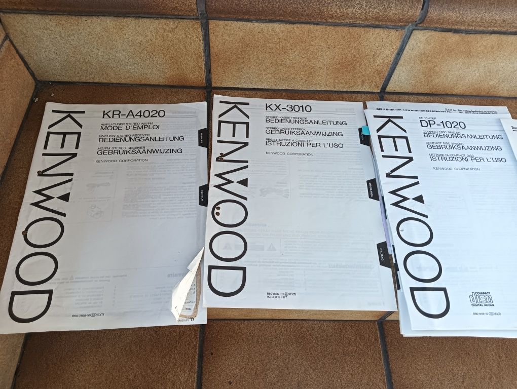 Wieża Kenwood trzy segmenty.