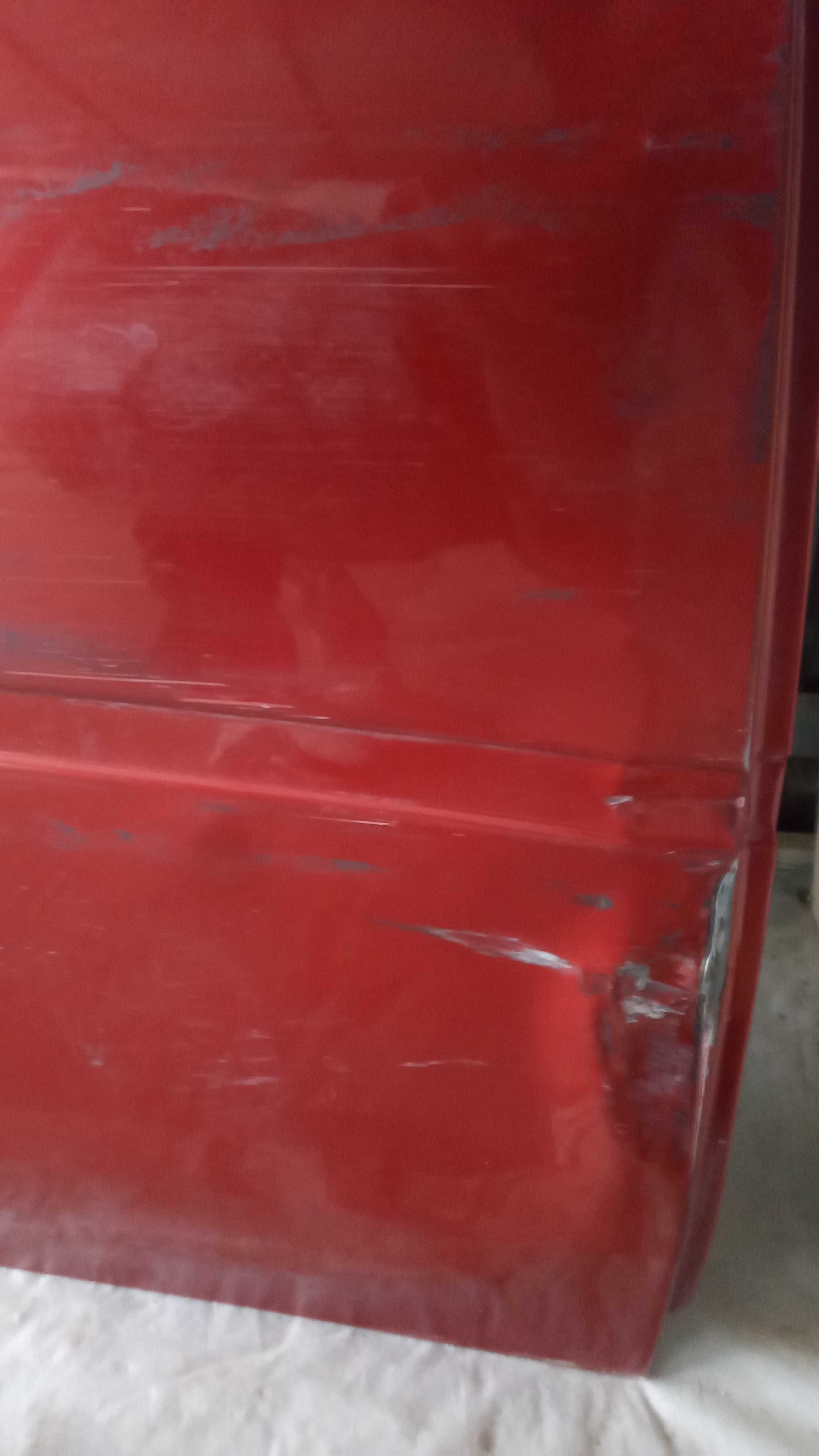 Дверь Рено Dacia Логан задняя правая в сборе/по частям