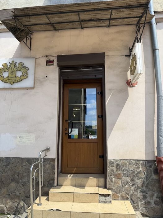 Оренда приміщення 47м2, вул. Б. Хмельницького(початок)