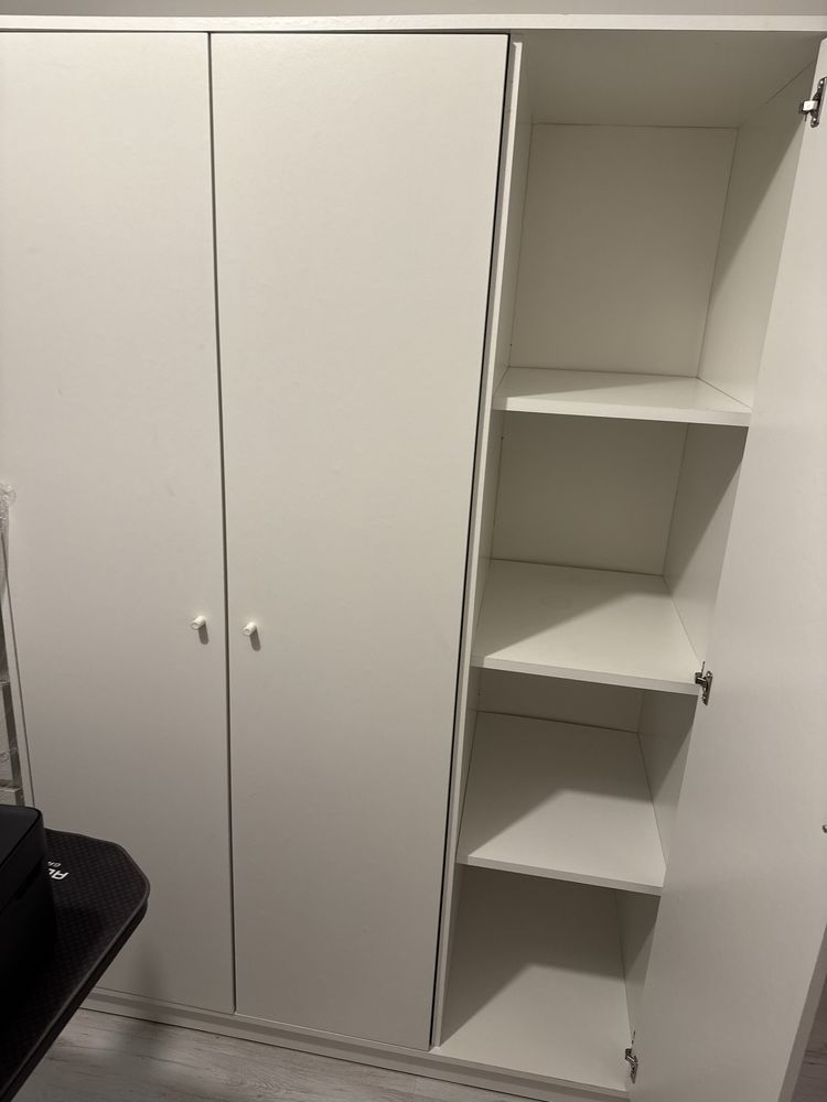 KLEPPSTAD roupeiro com 3 portas