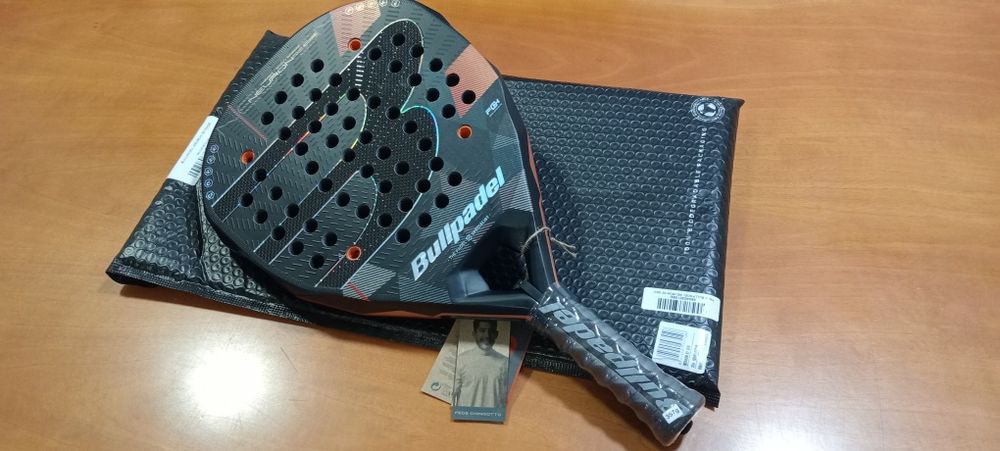 Bullpadel Neuron 02 Edge - Nova