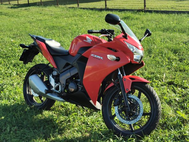 Motocykl Honda CBR 125R