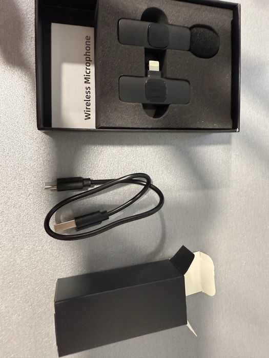 Мікрофон петличний бездротовий