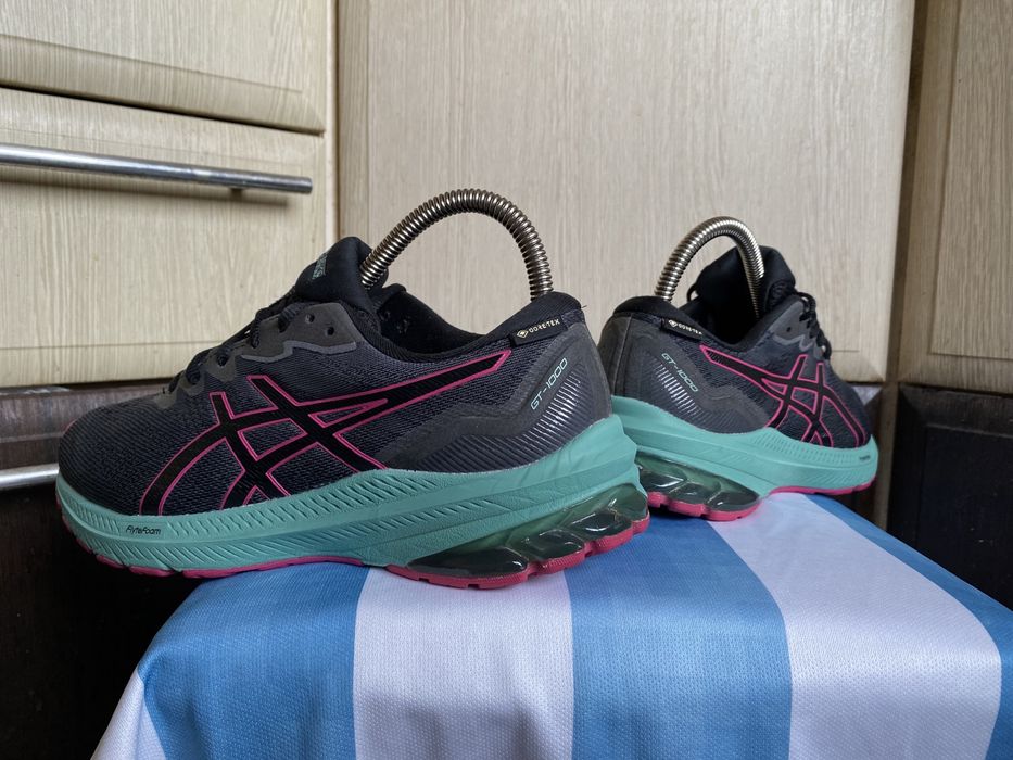 Женские кроссовки ASICS GT-1000 11 Gore-Tex