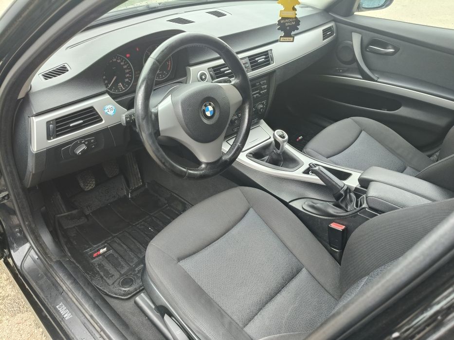 BMW E91 2005r. 2.0 diesel 163km