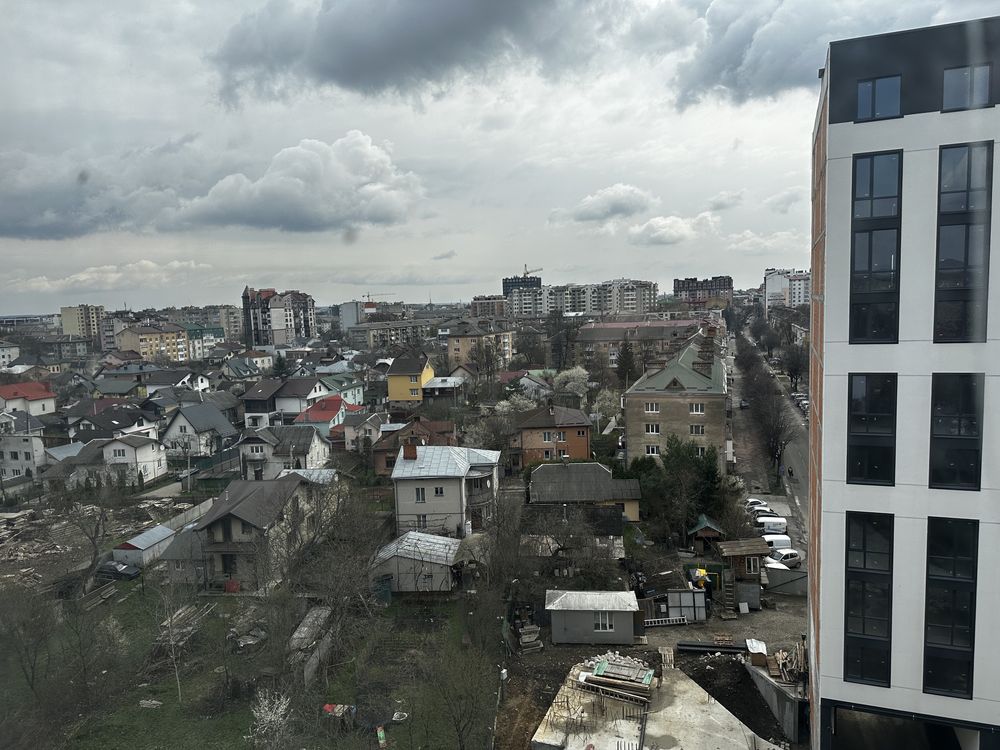 Продаж зданої 1-к. квартири 48 м2. Центр, Озеро
