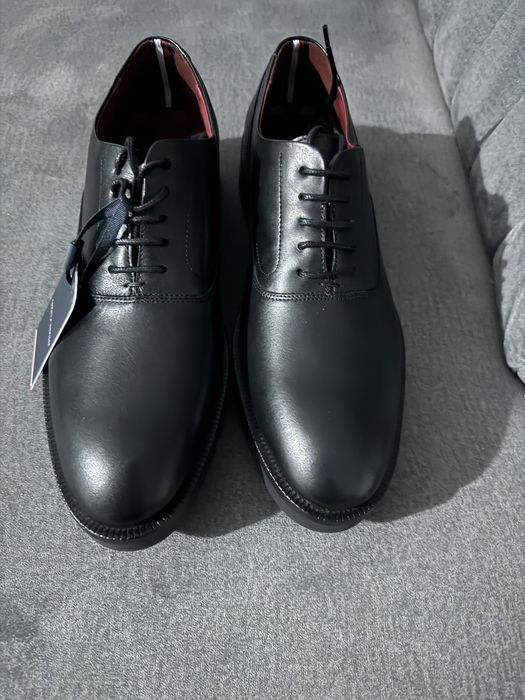 Buty wizytowe Tommy
