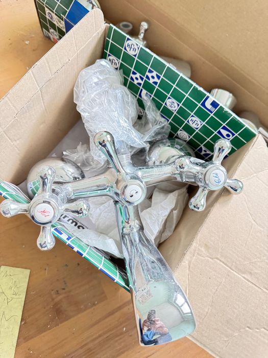 Armatura Łazienkowa nieużywana