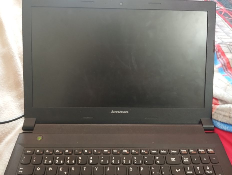 Portátil Lenovo,
