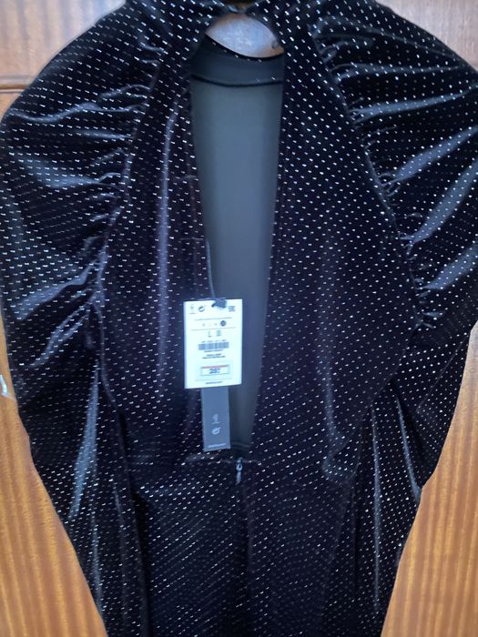 Vestido Cerimónia Preto com Brilhantes
