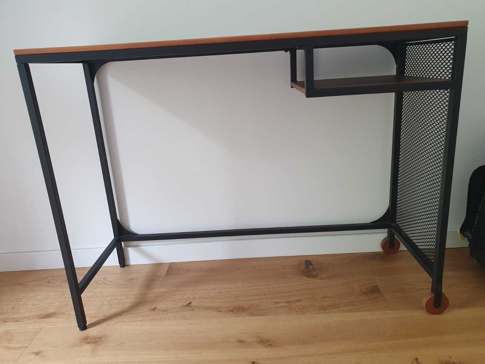 Mesa para portátil FJÄLLBO IKEA - 100 cm x 36 cm - Ótimo estado