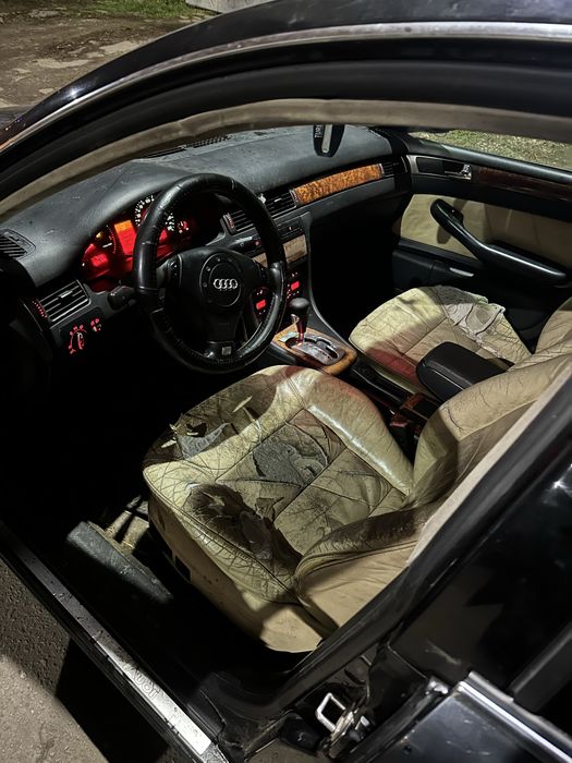 AUDI A6C5 2.5 дизель АКПП 2000 г.