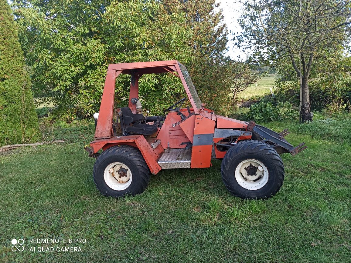 Traktor gòrski Bucher tm1000 Metrack aebi  4x4