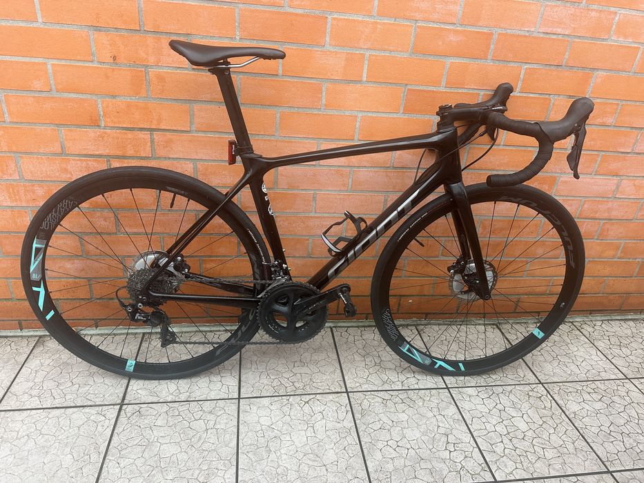 Bicicleta estrada carbono disco giant Tcr shimano 105 11v