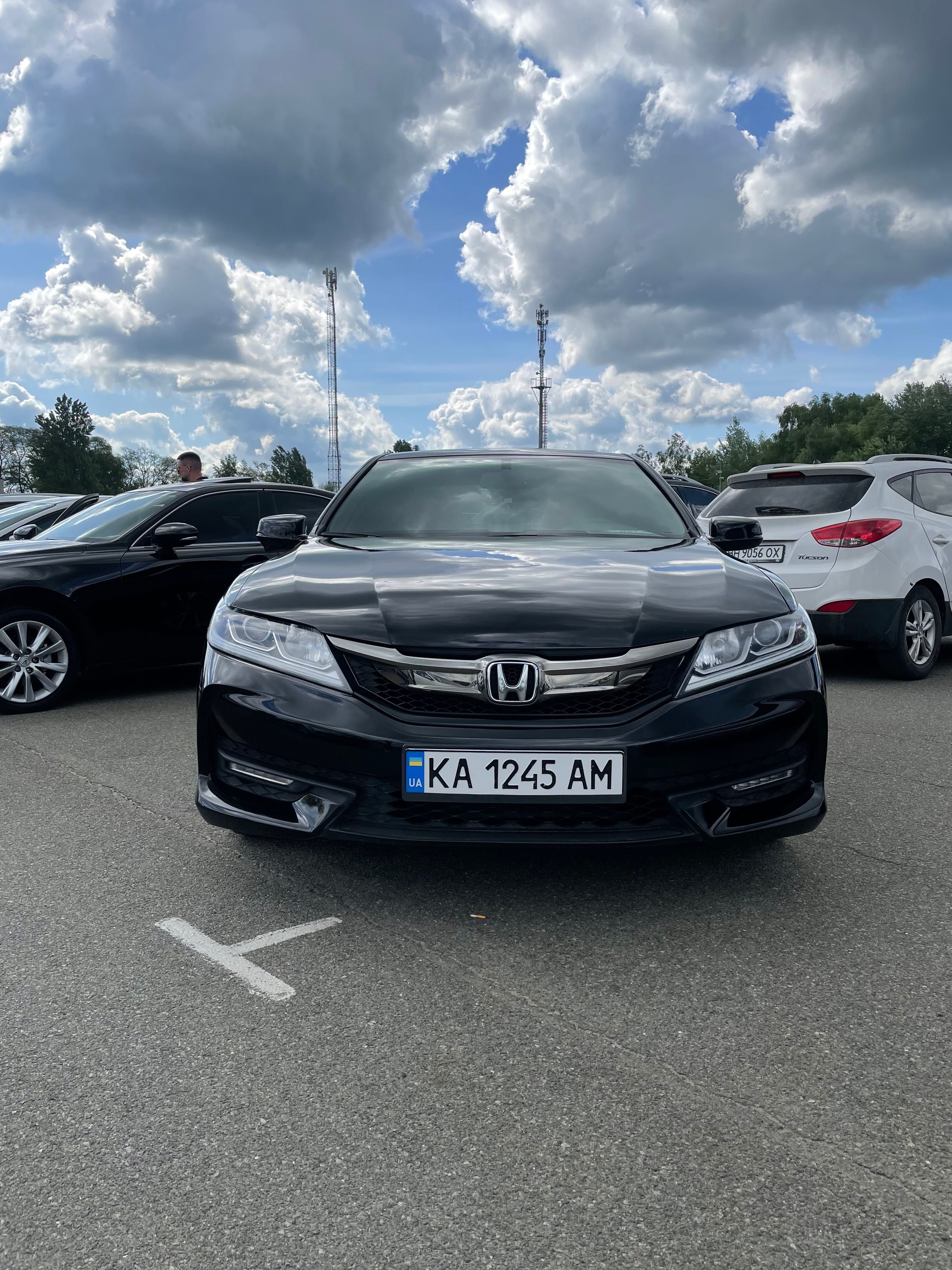 Продам автомобіль Honda Accord 2016; 3.5;v6. Купе. Чорний. 14900 Київ