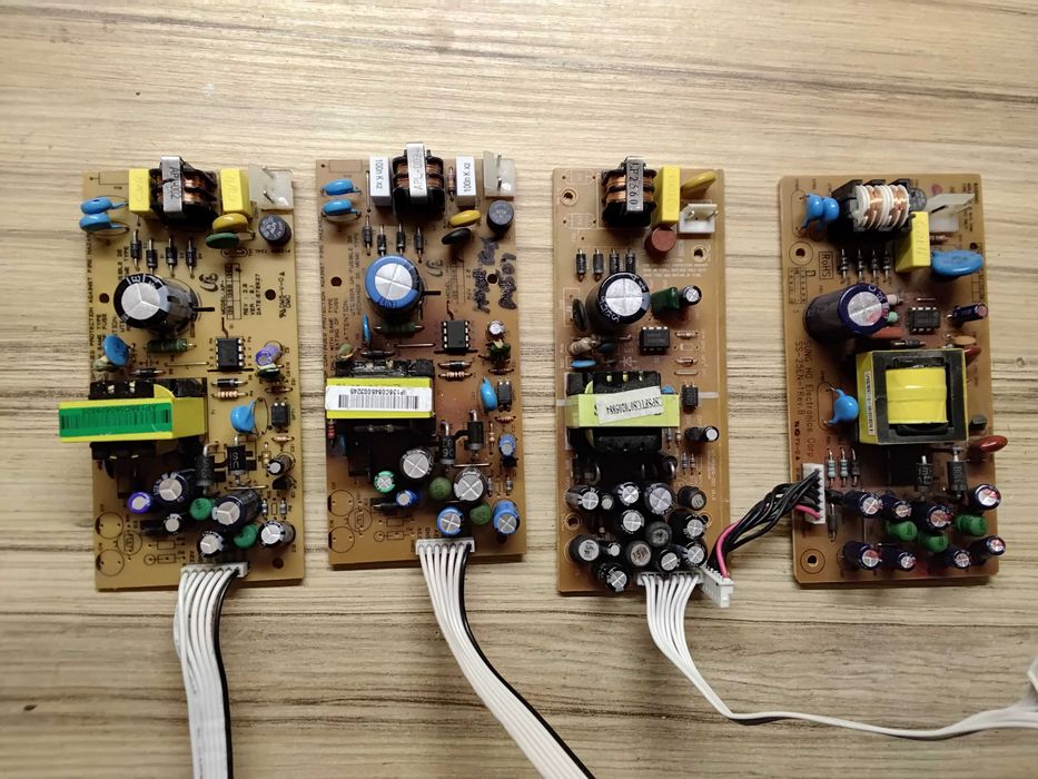 блок питания от небольшого тв  для самоделок