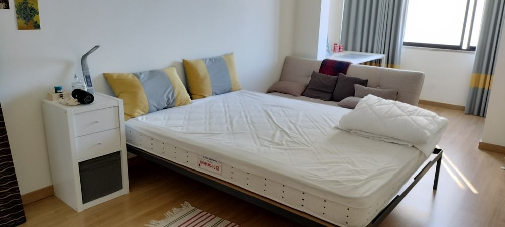Alugo quarto em Cascais
