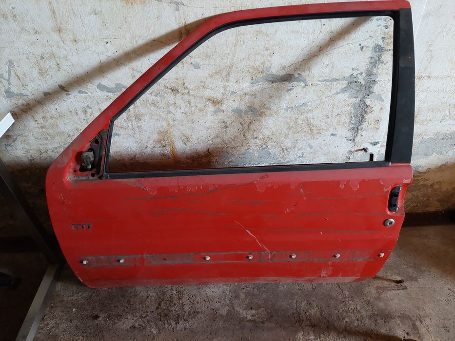 Porta esquerda peugeot 106 gti