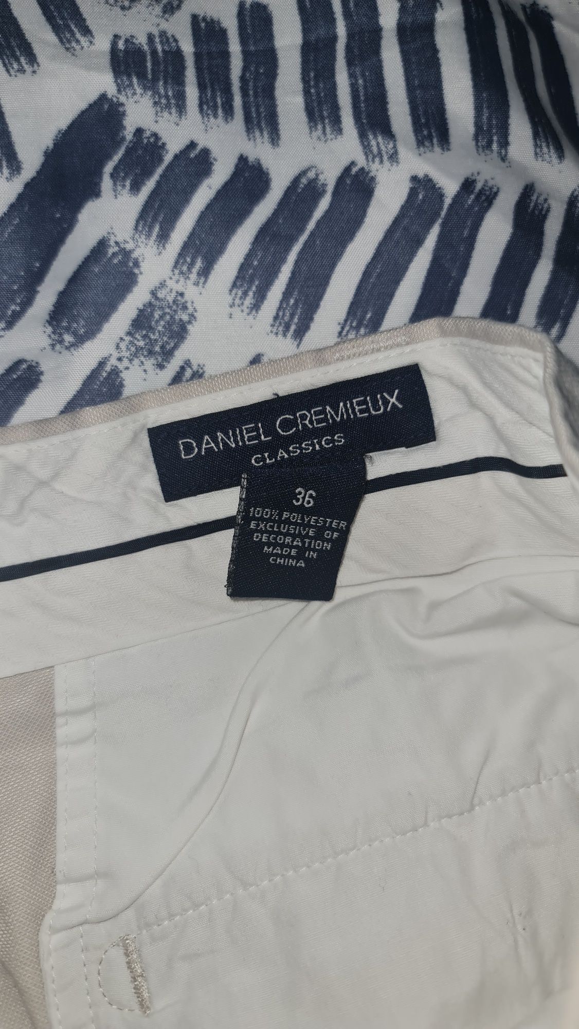 Calção/Bermuda bege masculina da Daniel Cremieux