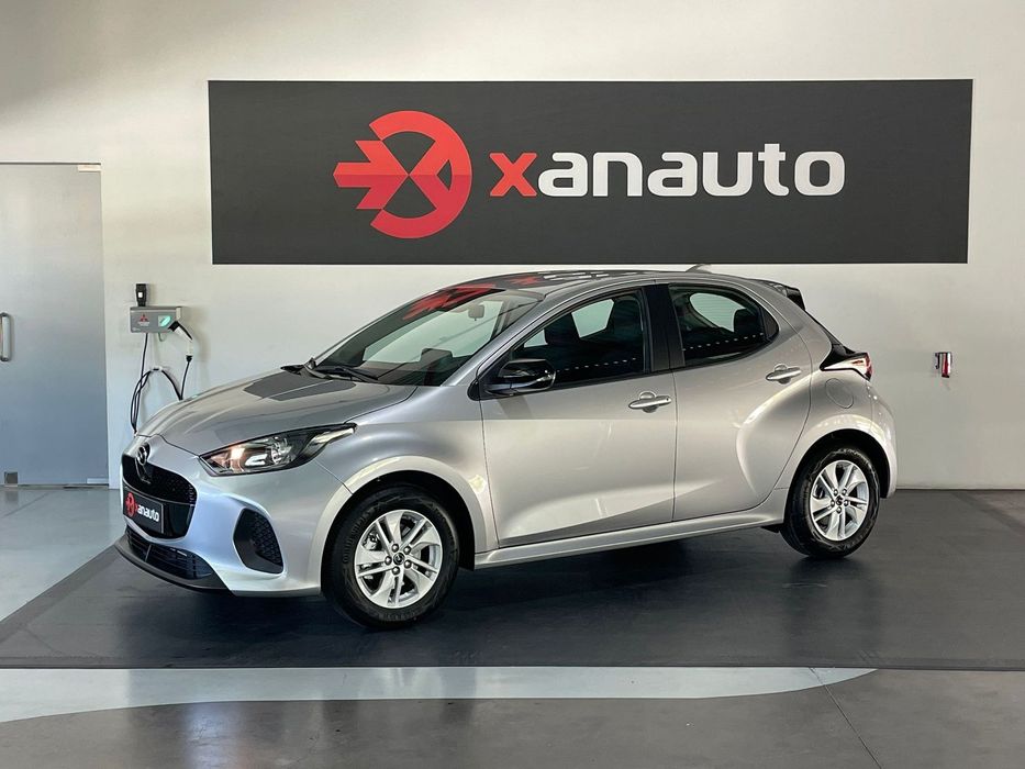 Mazda 2.0 1.5 L Hybrid VVT-i Centre-Line