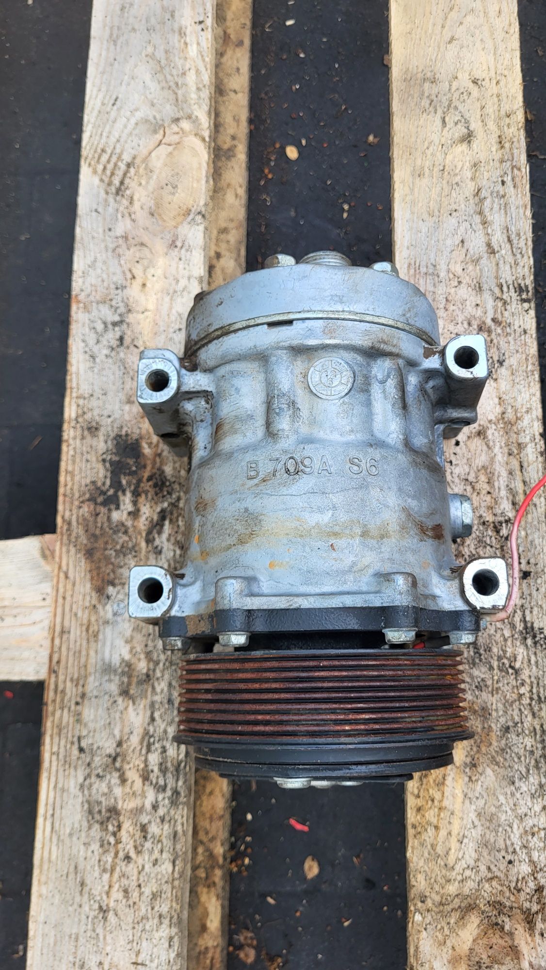 Sprężarka klimatyzacji R134a