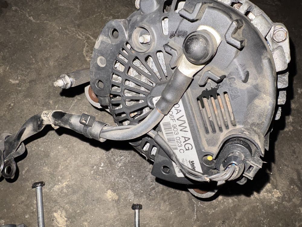 Alternador Golf 2.0 tdi