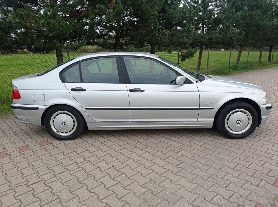 Ładne BMW E-46 Z 2001 Roku 1,9i BDB Stan