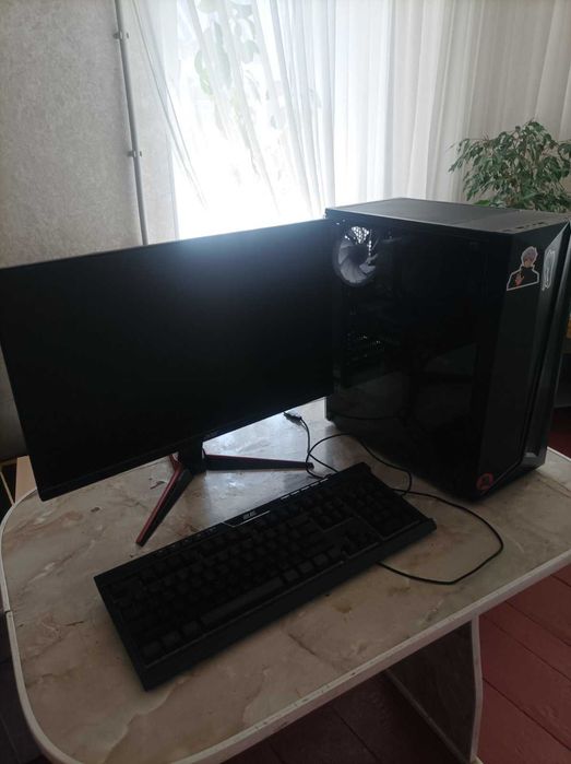 Продаю персональний комп'ютер