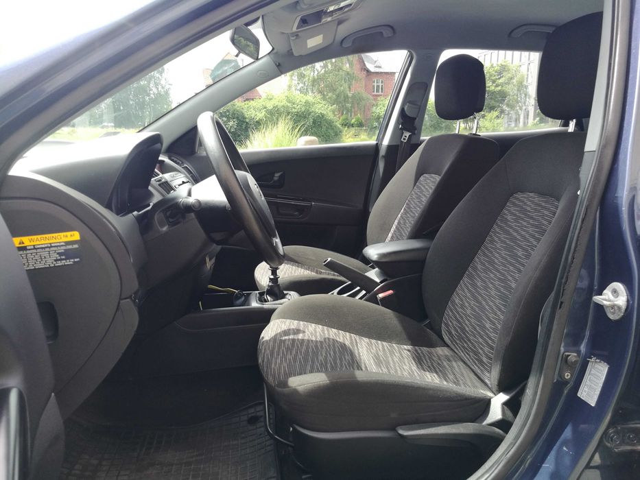 KIA CEED  5 drzwi.  r2008, poj 2.0 diesel. Polski Salon. Opłaty 2026r