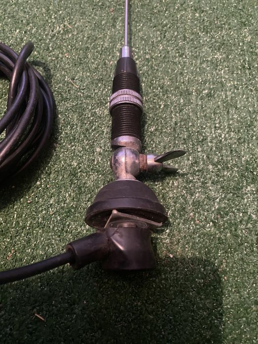 Antena CB przykrecana