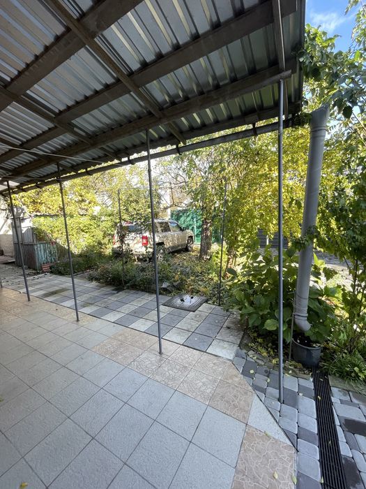 Продаж будинку в центрі міста