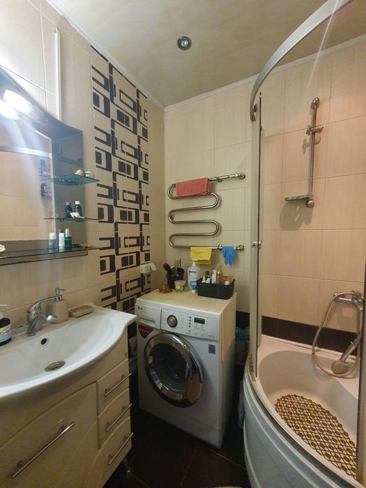 Продам 4х к.кв Салтовка, метро Нескоренных(Героев Труда)522 м/р