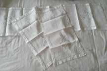 Conjunto de 3 panos decorativos bordados branco vintage / antigos