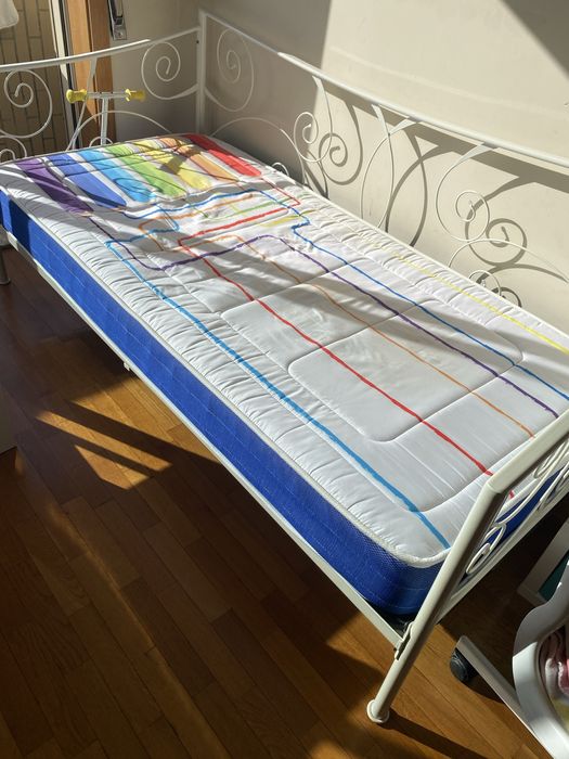 Cama de solteiro + colchão [ Oportunidade ]