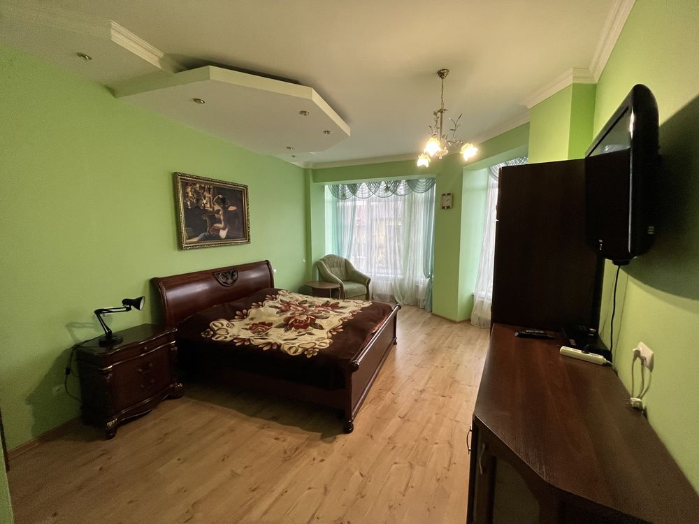 Трускавець, центр(Суховоля9) 1500$ м.кв