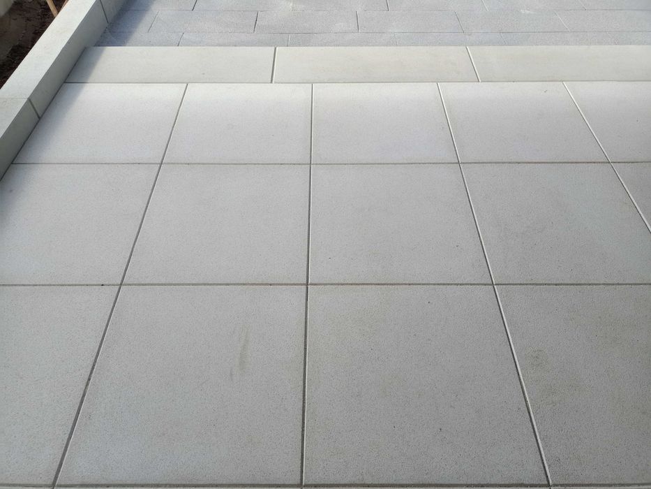 Sprzedam płyty tarasowe bruk bet architect delikate białe 60x60