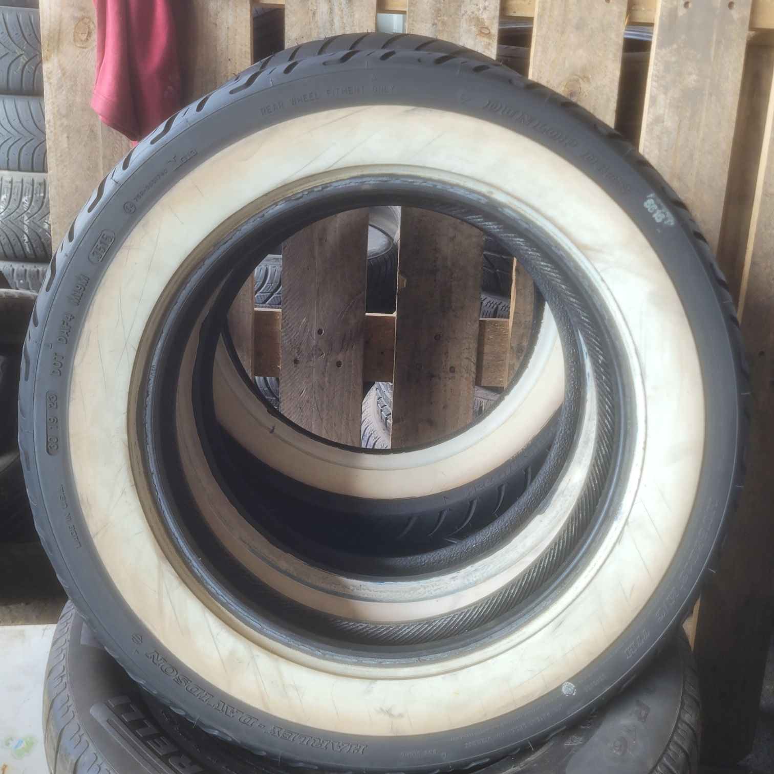 Покришка Dunlop D402 MU85B16 (140/85-16) 77H