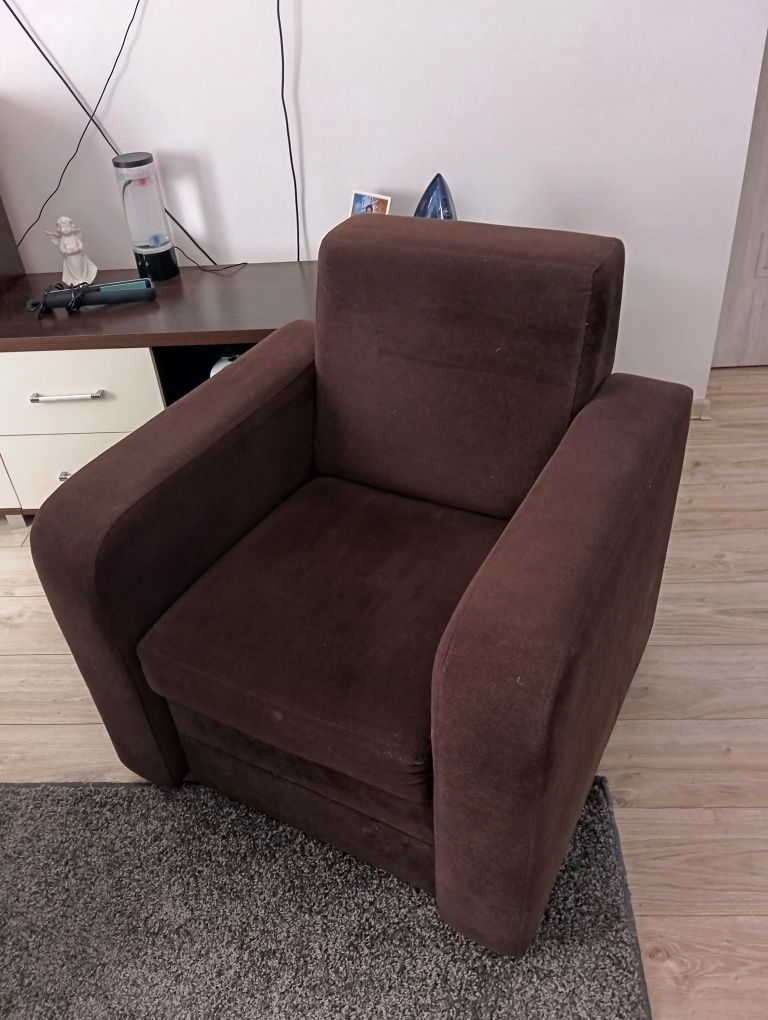 Rogówka +2 fotele + dwie pufy