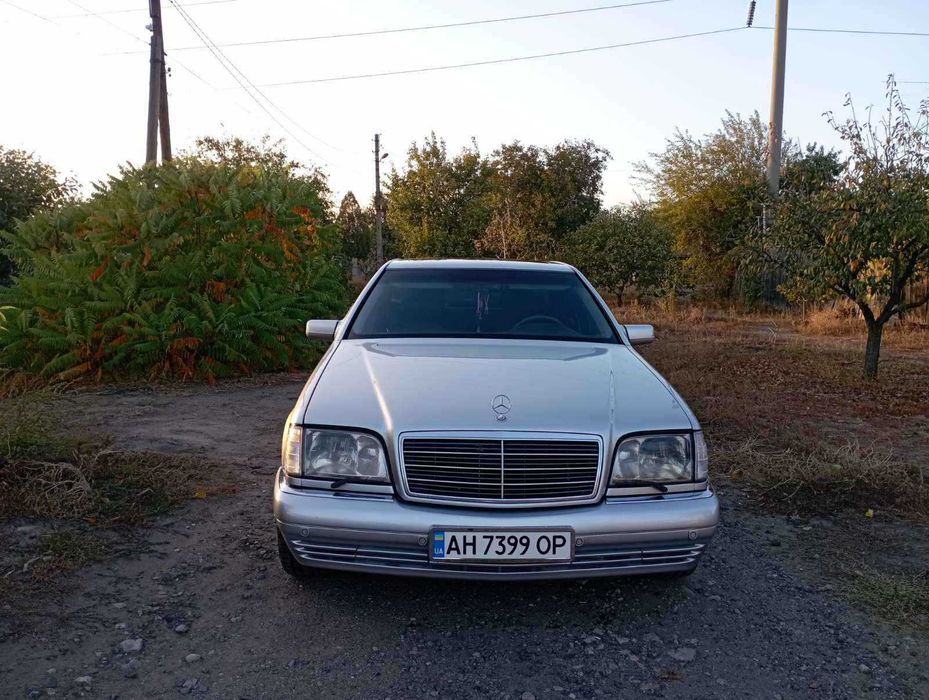 Mercedes-Benz w140