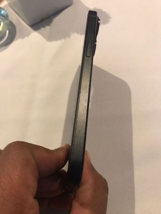 IPhone 15 128 GB como novo