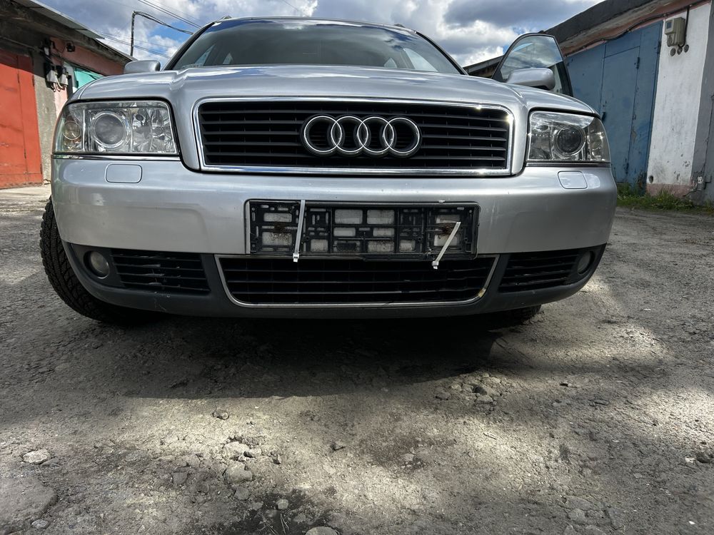 Бампер капот рабиатор телевизор  фары ауди а6с5 audi a6c5  LY7W