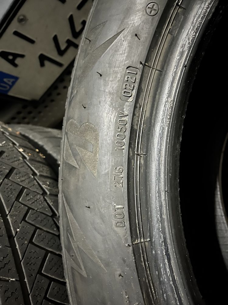 Зимова гума Bridgestone 225/50/19  blizzak LM 005. випуску 2021