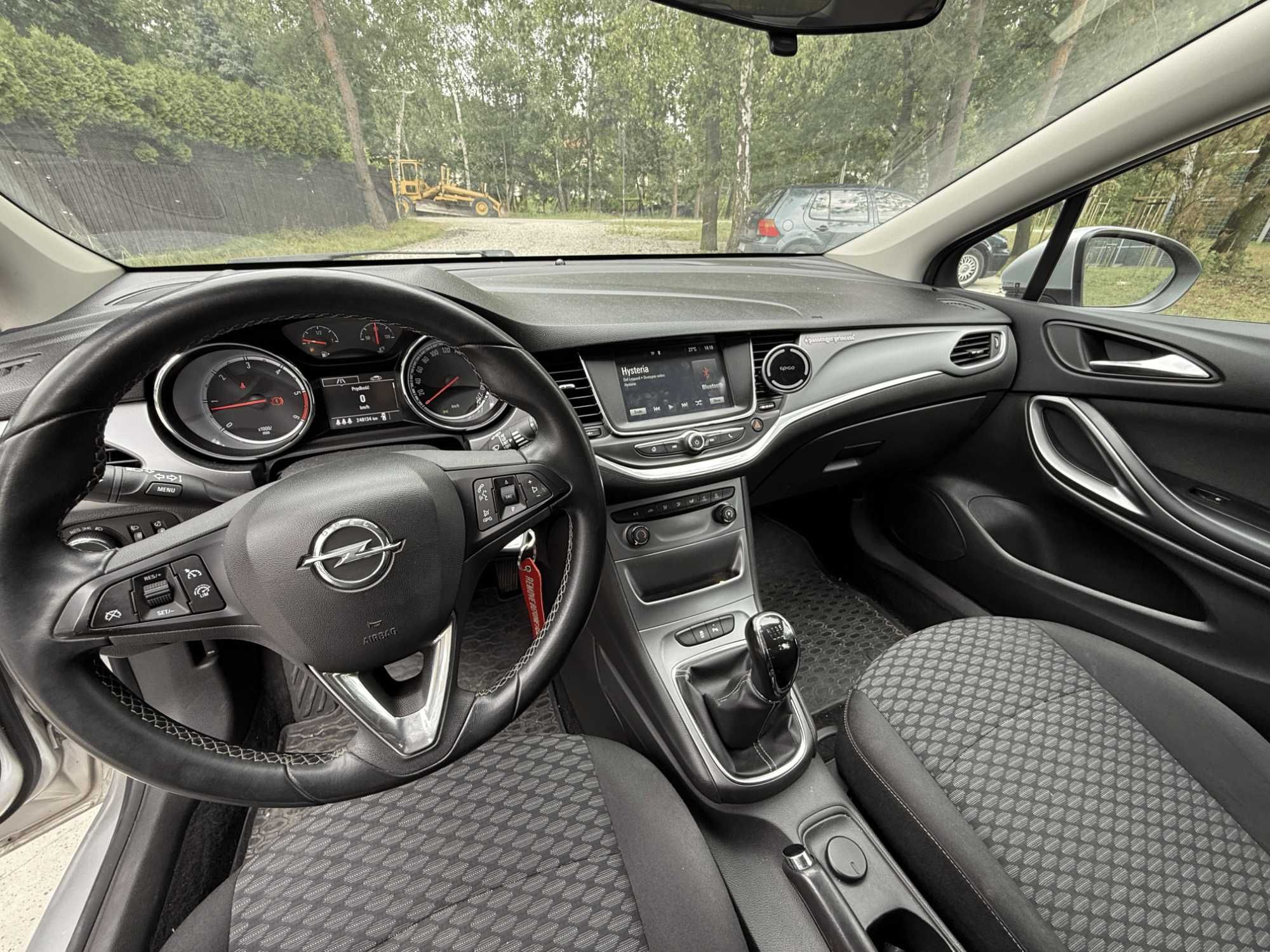 WYNAJEM DŁUGOTERMINOWY – opel astra K kombi 1.6 cdti 2016
