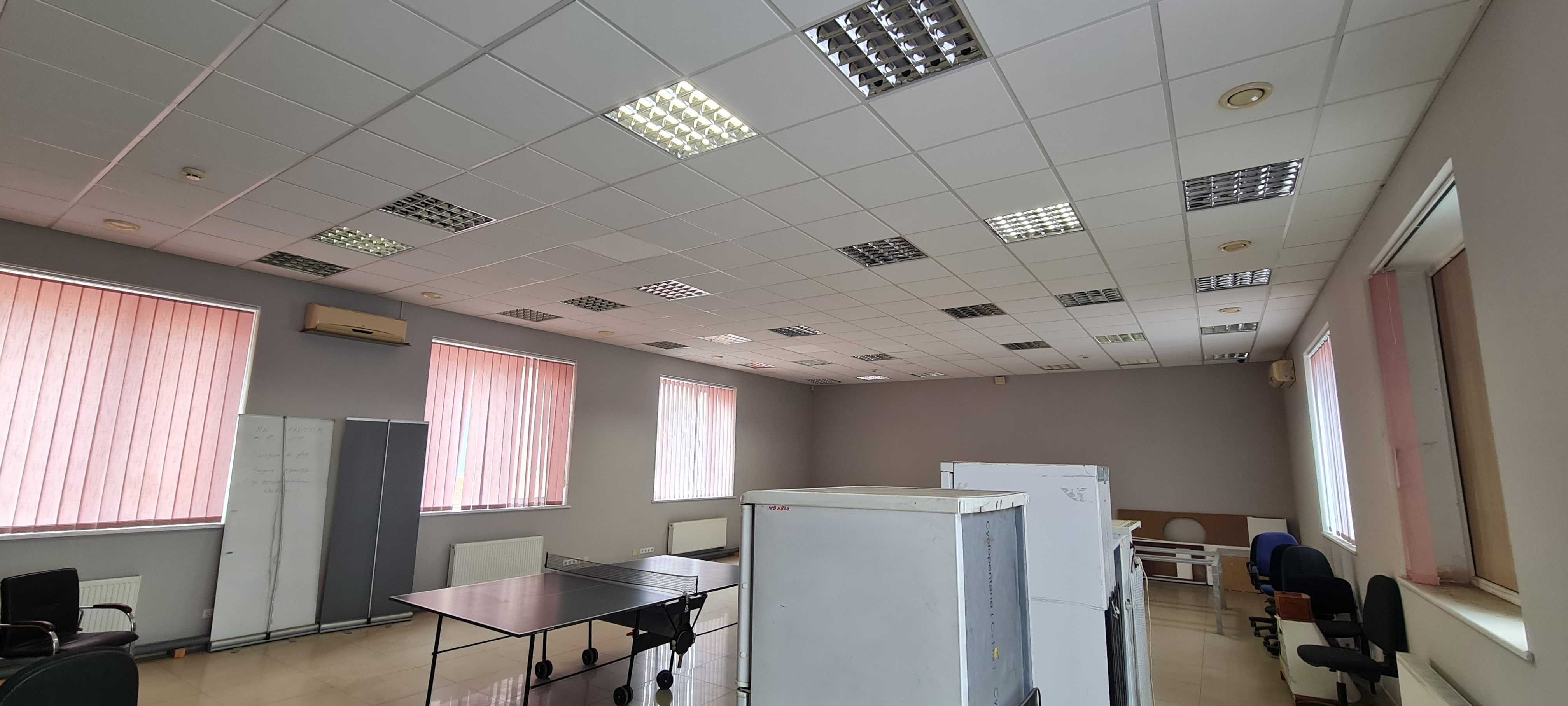 Оренда приміщення 120 кв.м. вул. 12 Повздовжня. Без комісійних.