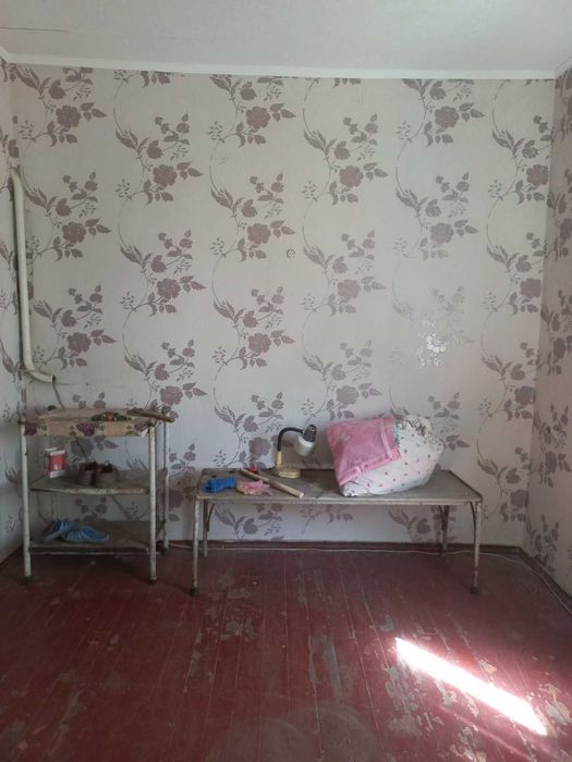 Продаж добротного будинку із земельною ділянкою в с. Шевченкове