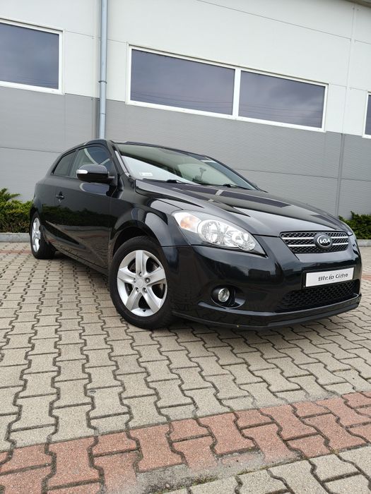 Kia Cee'd 2011 1.6 benzyna